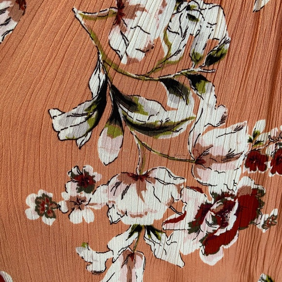 Anama floral maxi dress, with adjustable rouched shoulders - Picture 3 of 9